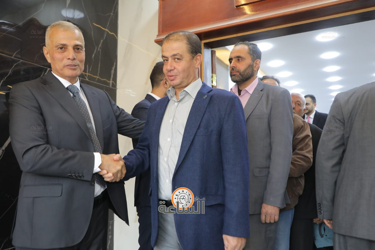 Madar Al-Saa Images 0.7587691436460541