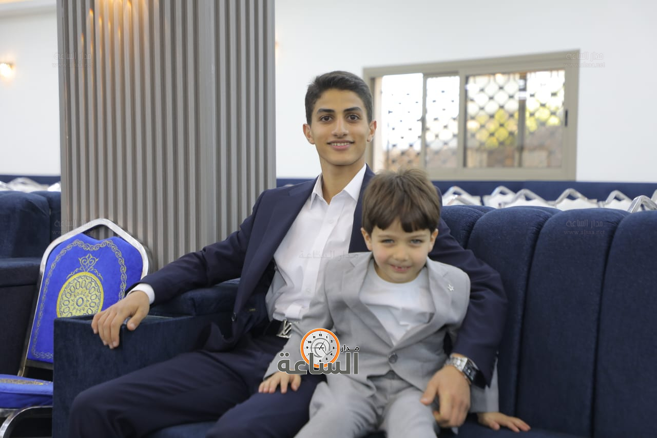 Madar Al-Saa Images 0.9403815659328123