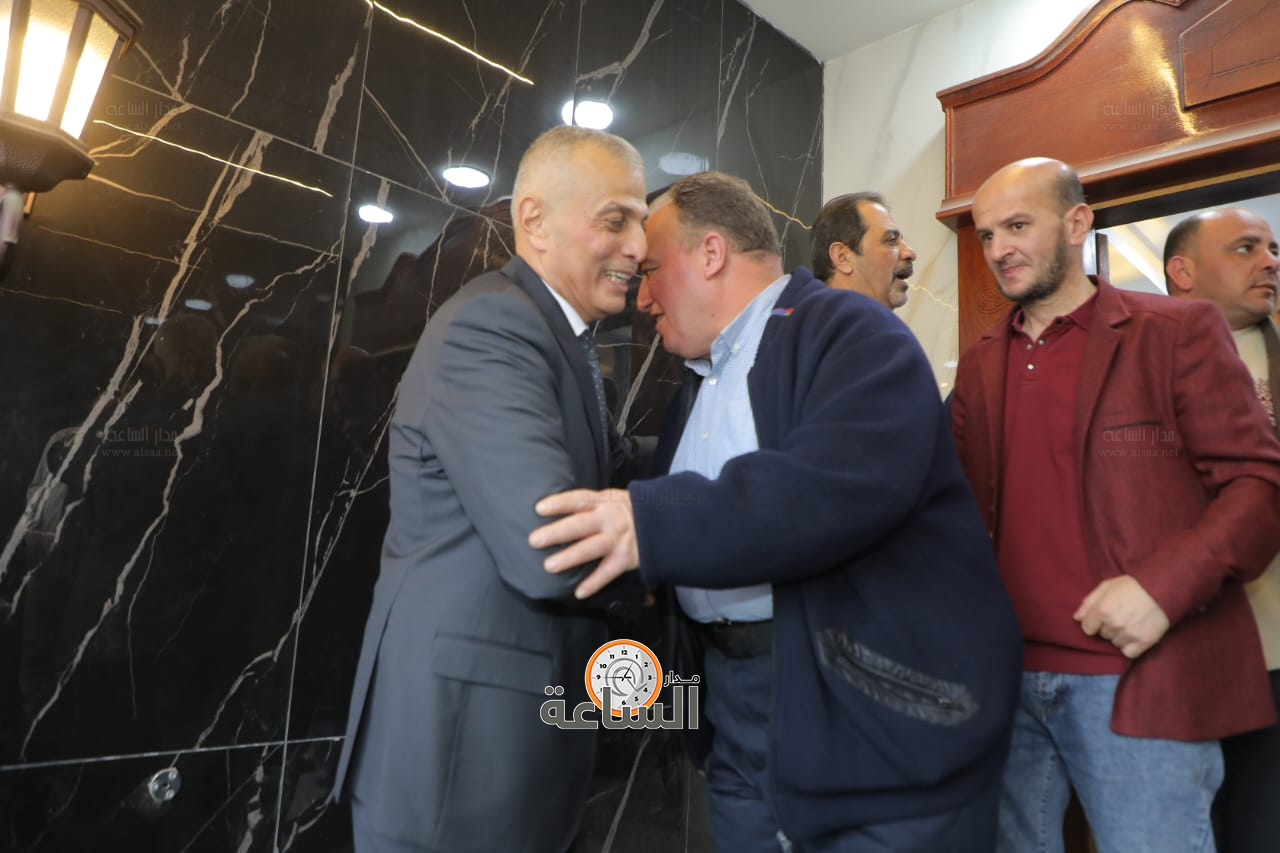 Madar Al-Saa Images 0.7572064281276794