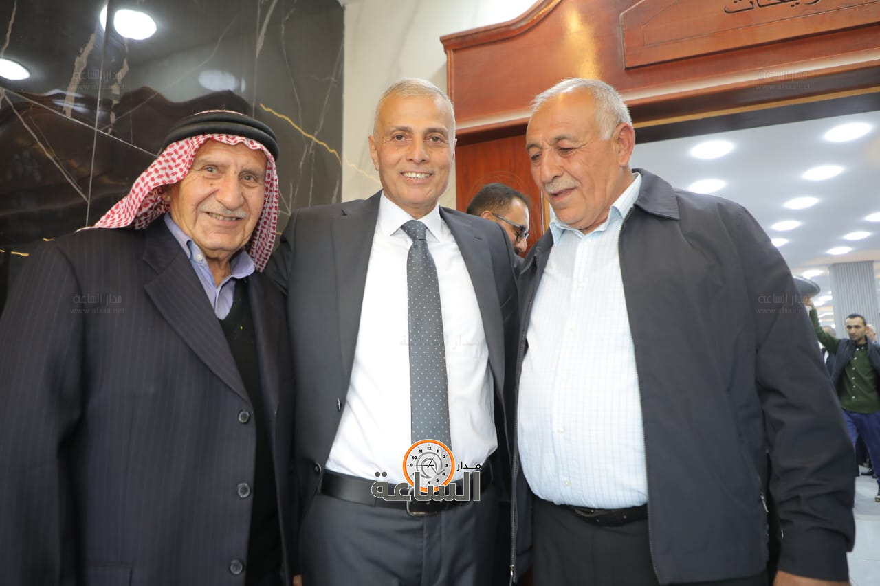 Madar Al-Saa Images 0.6303988145065982