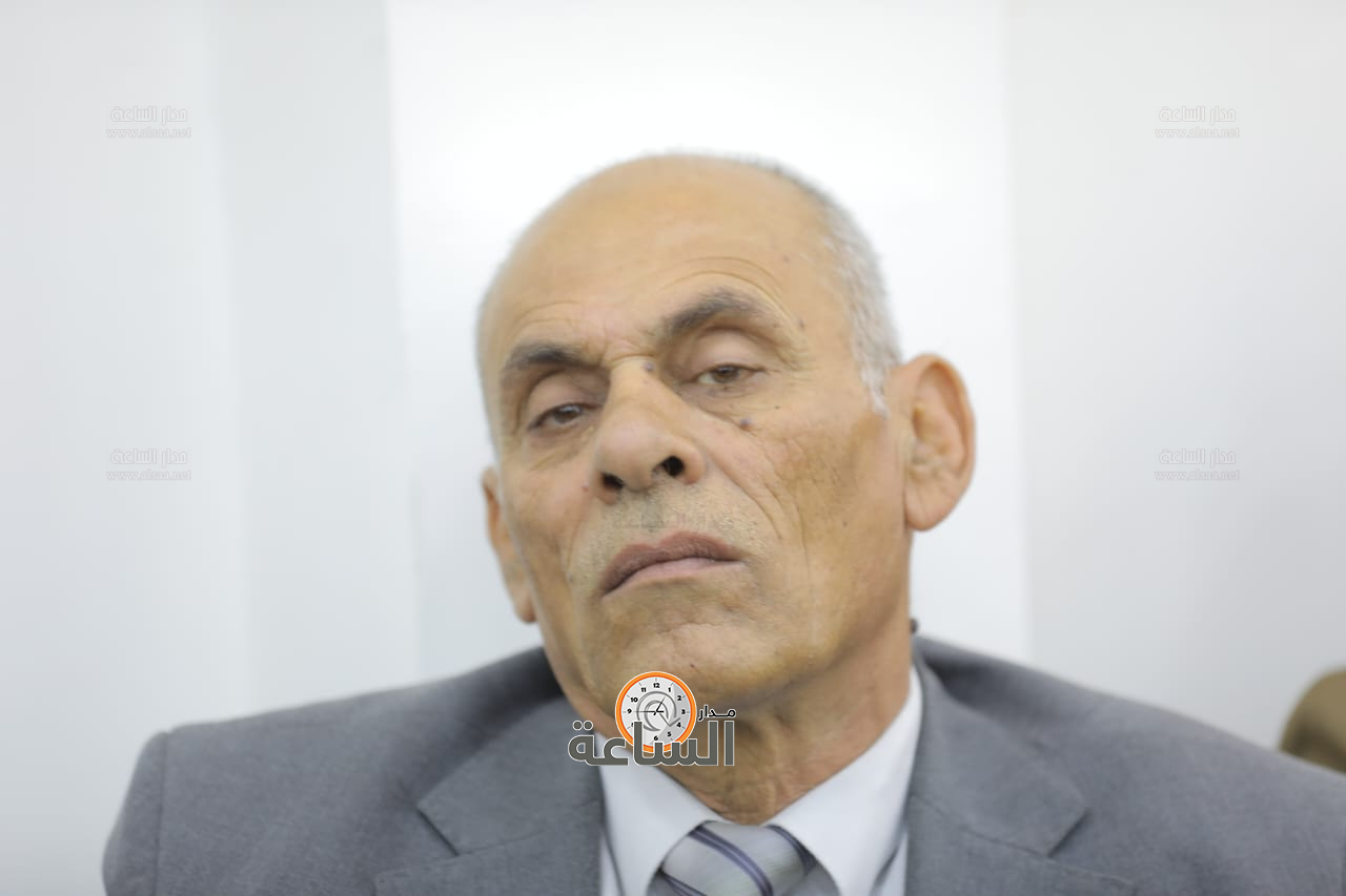 Madar Al-Saa Images 0.4487558735827947