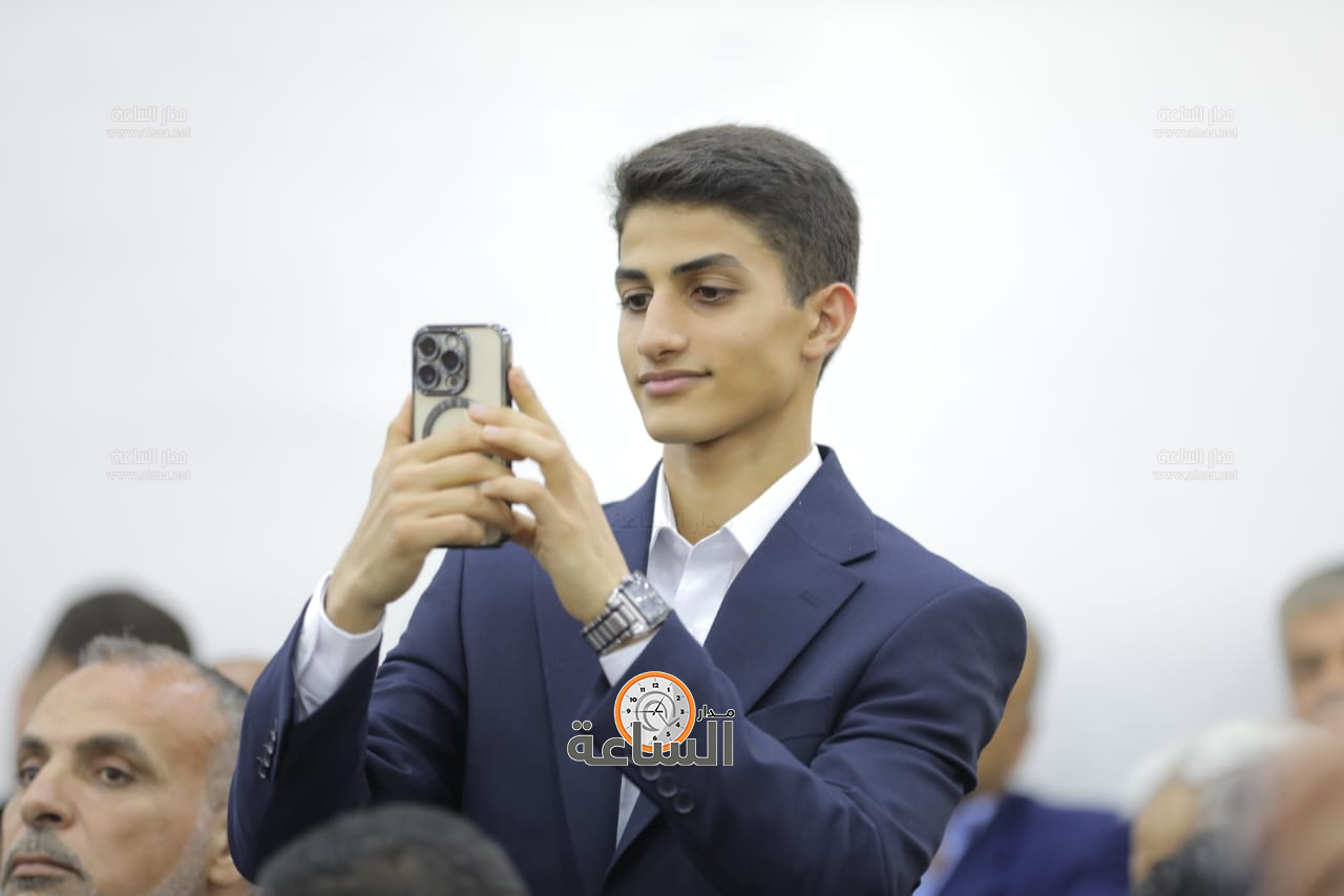 Madar Al-Saa Images 0.4763026050018606