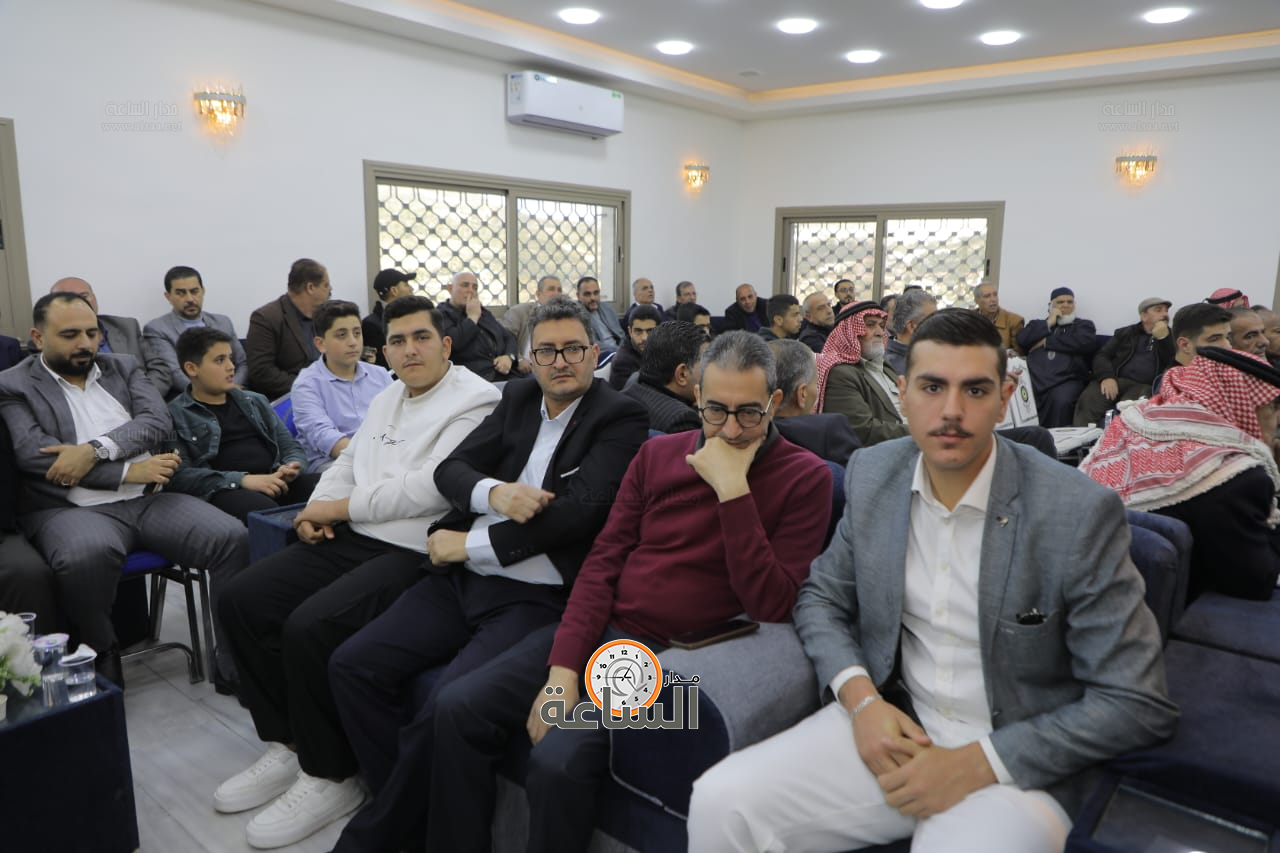 Madar Al-Saa Images 0.7548669294070127