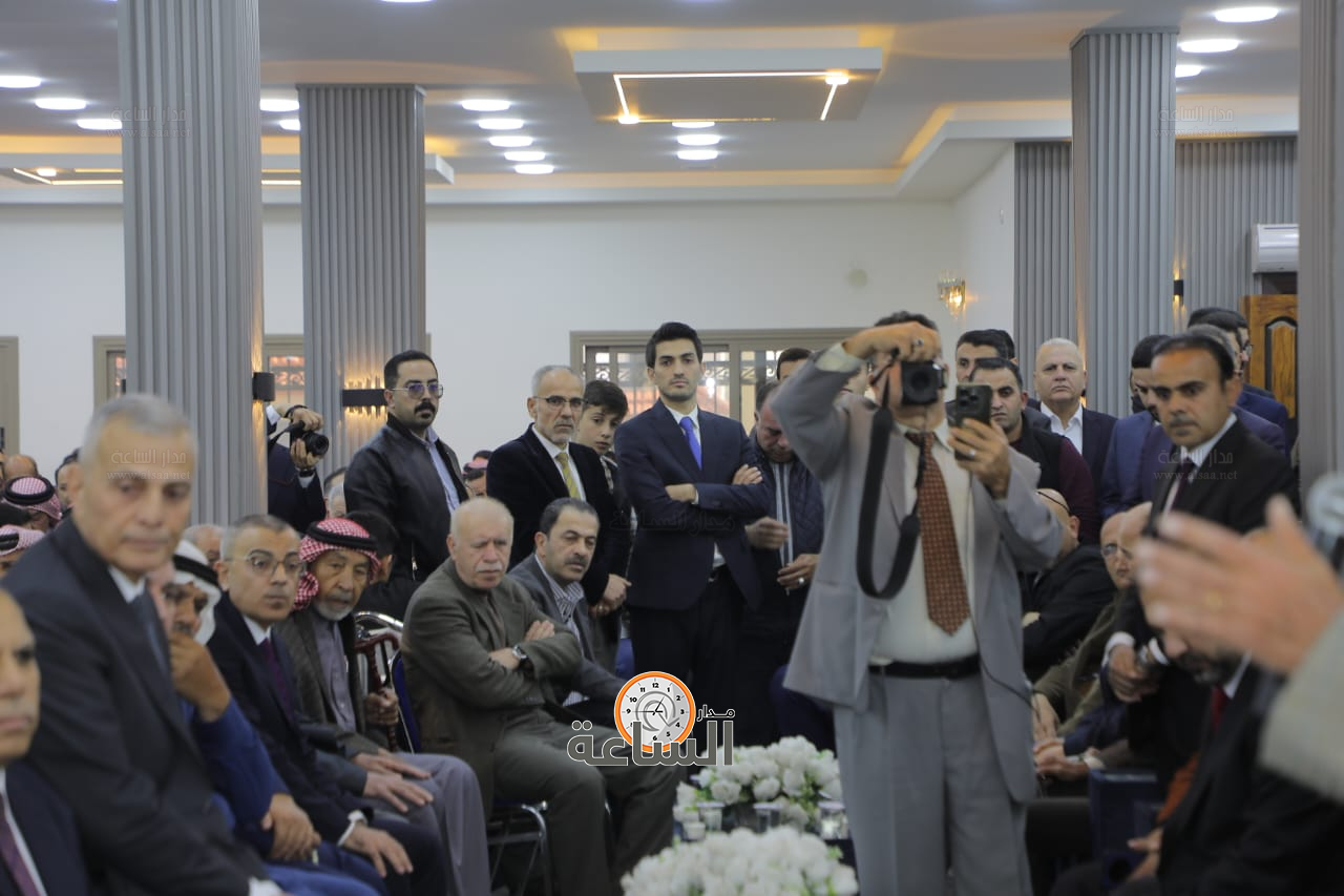 Madar Al-Saa Images 0.3854921803488126