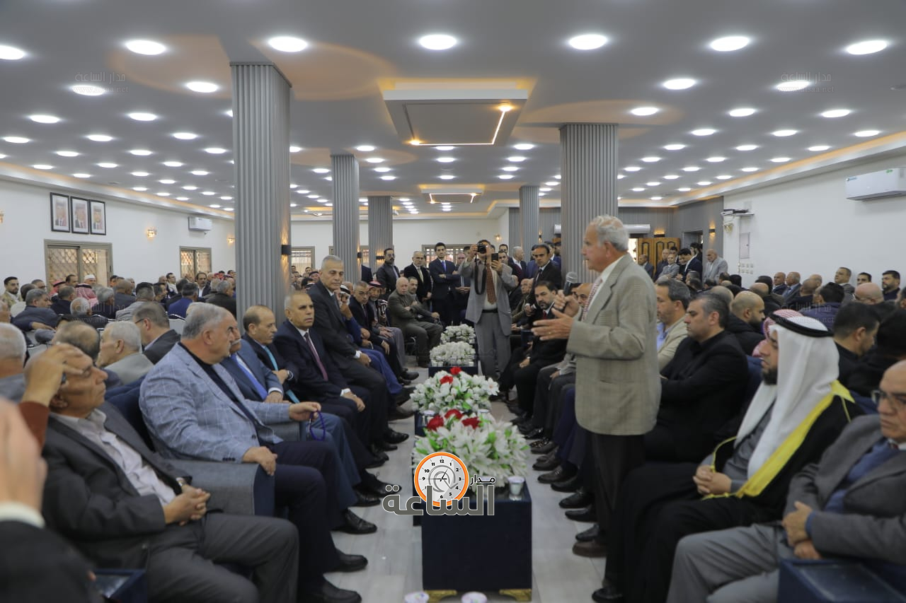 Madar Al-Saa Images 0.41231576286132743