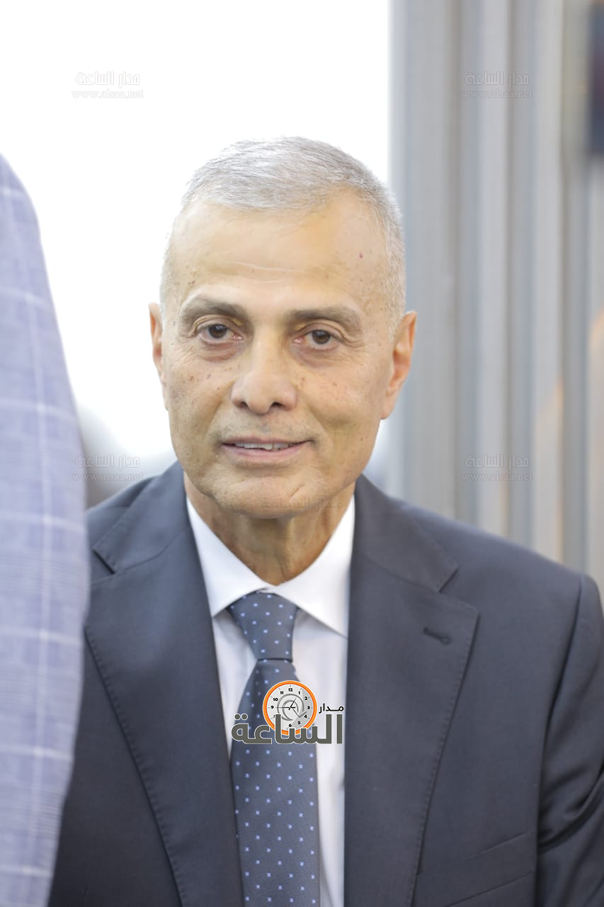 Madar Al-Saa Images 0.2877102252005882