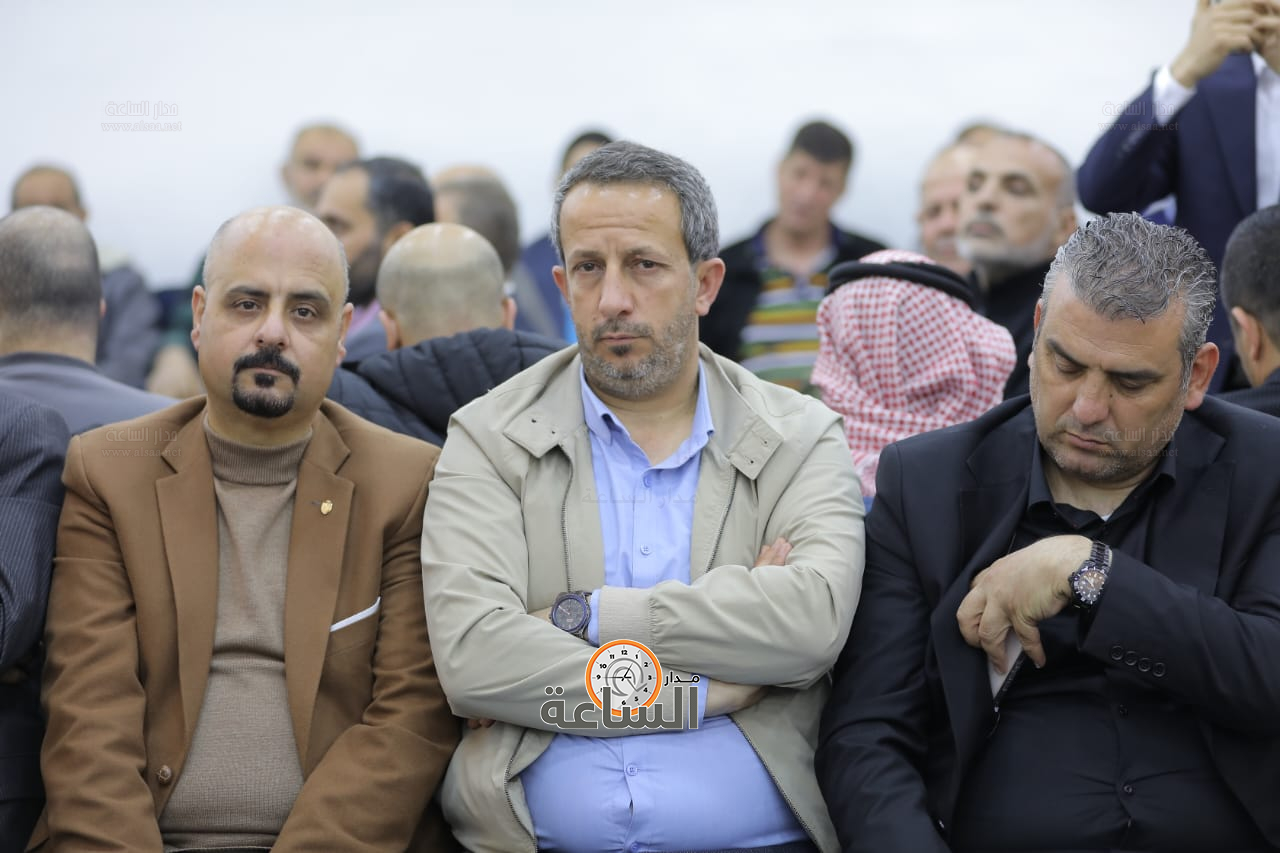 Madar Al-Saa Images 0.17108494901366222