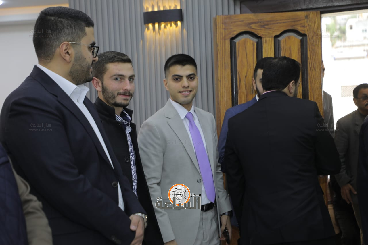 Madar Al-Saa Images 0.878991216809351