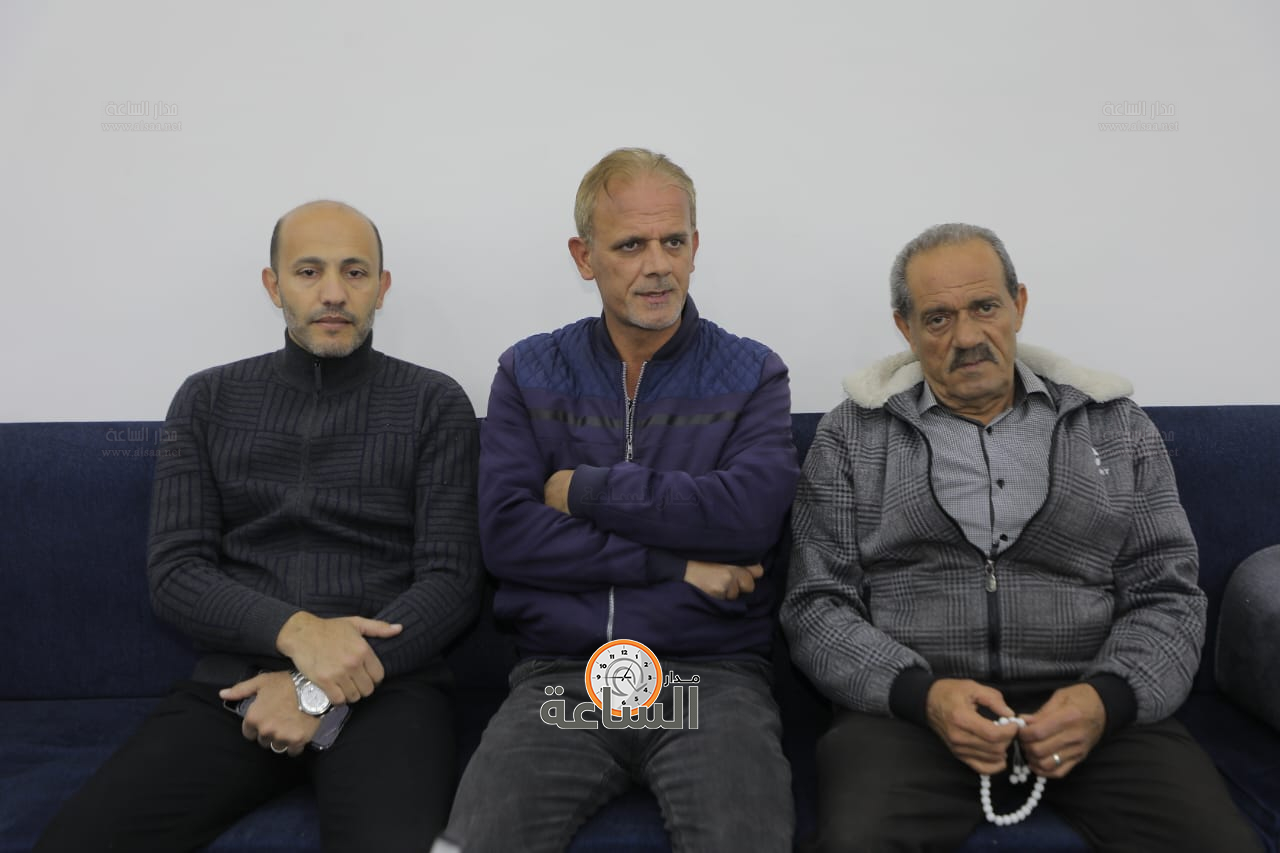 Madar Al-Saa Images 0.2376891259966939