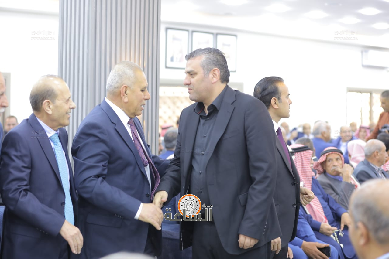 Madar Al-Saa Images 0.054581529439882925