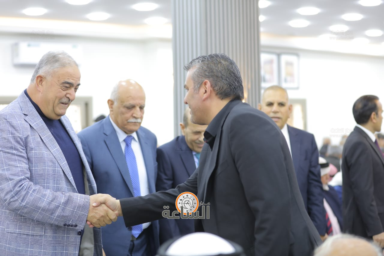 Madar Al-Saa Images 0.5399117000532568