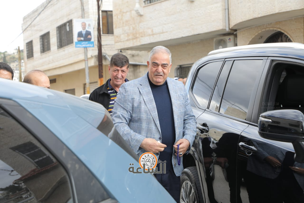 Madar Al-Saa Images 0.933827588809155