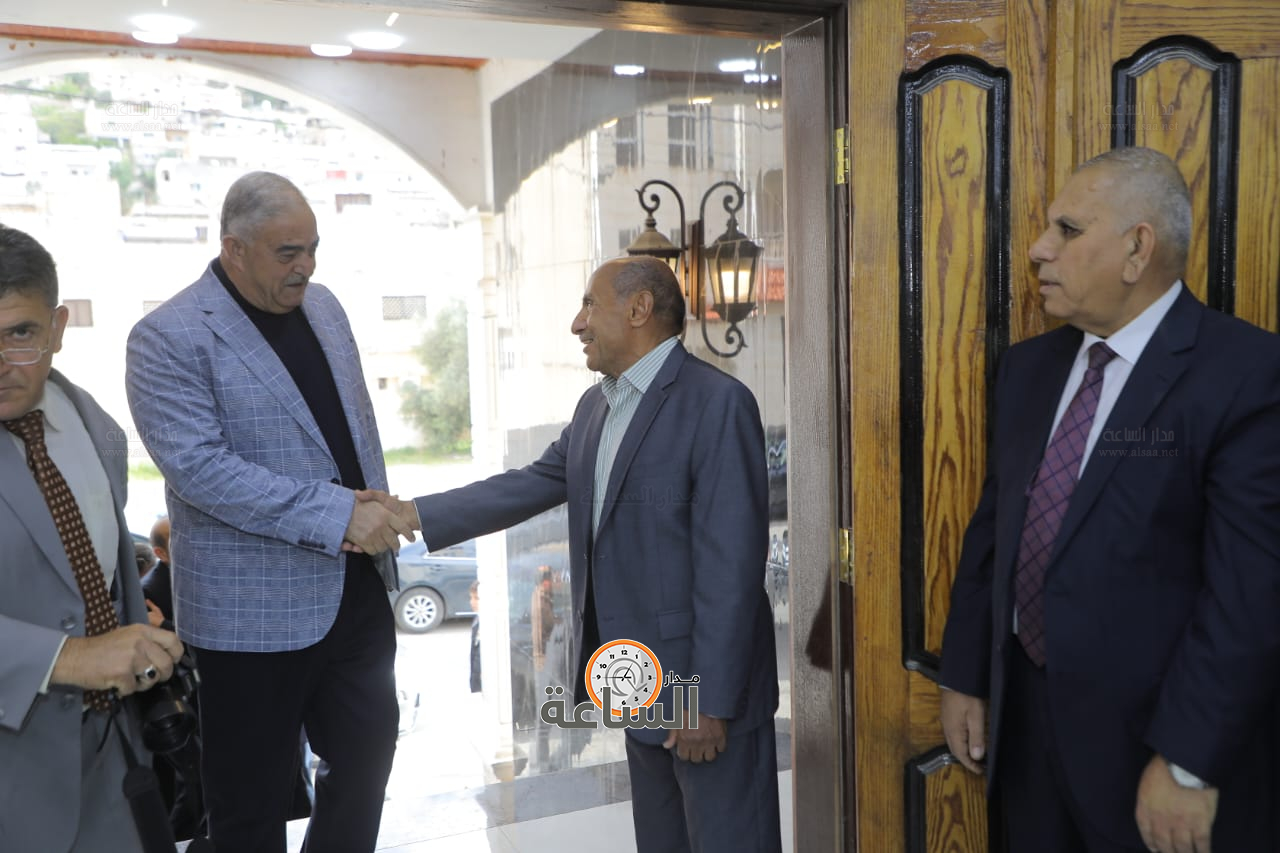 Madar Al-Saa Images 0.7433915739496909