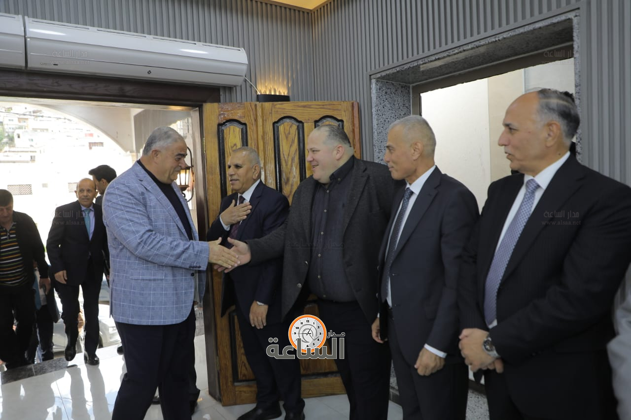 Madar Al-Saa Images 0.22647024657858095