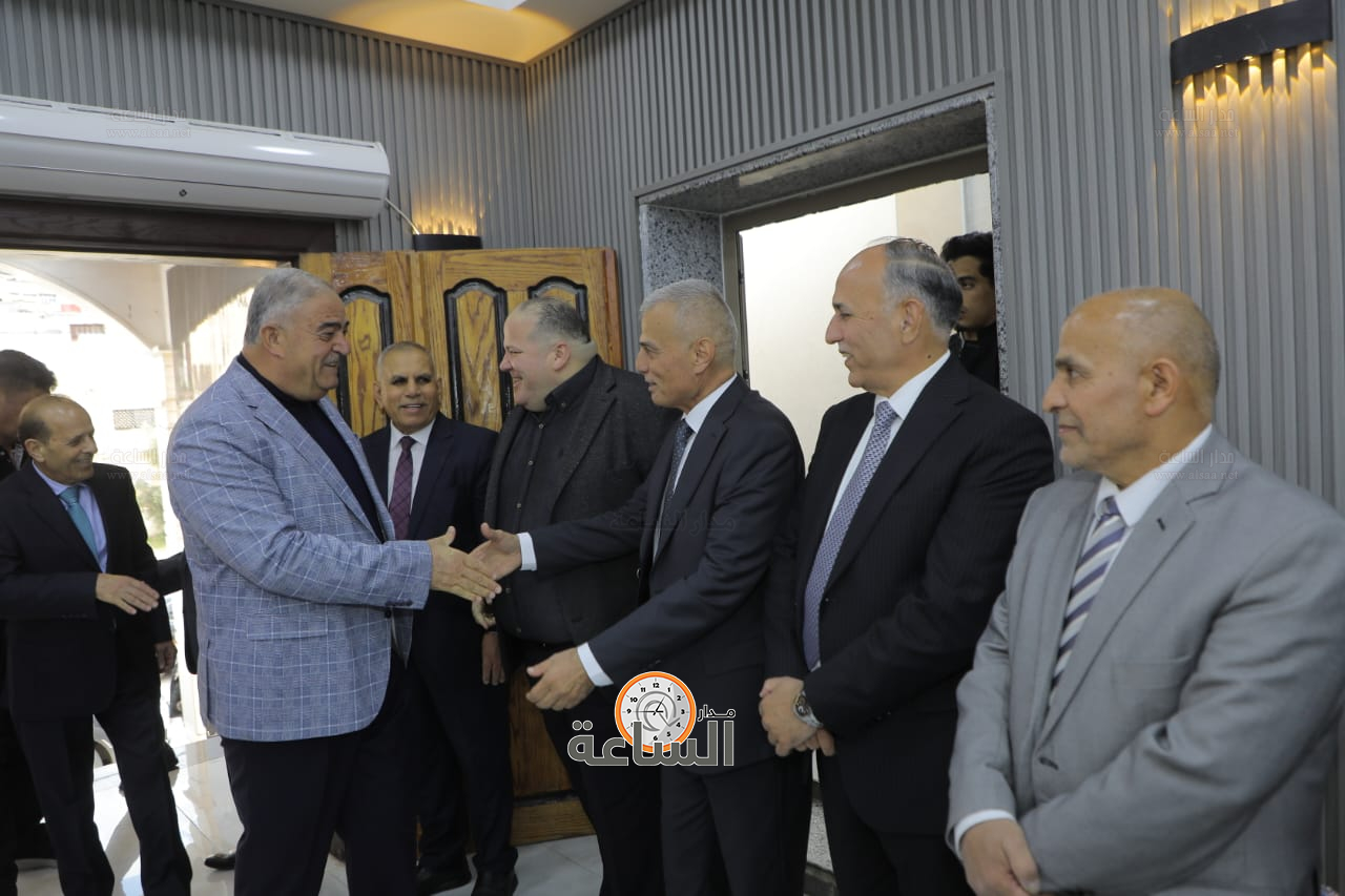 Madar Al-Saa Images 0.506273773099476