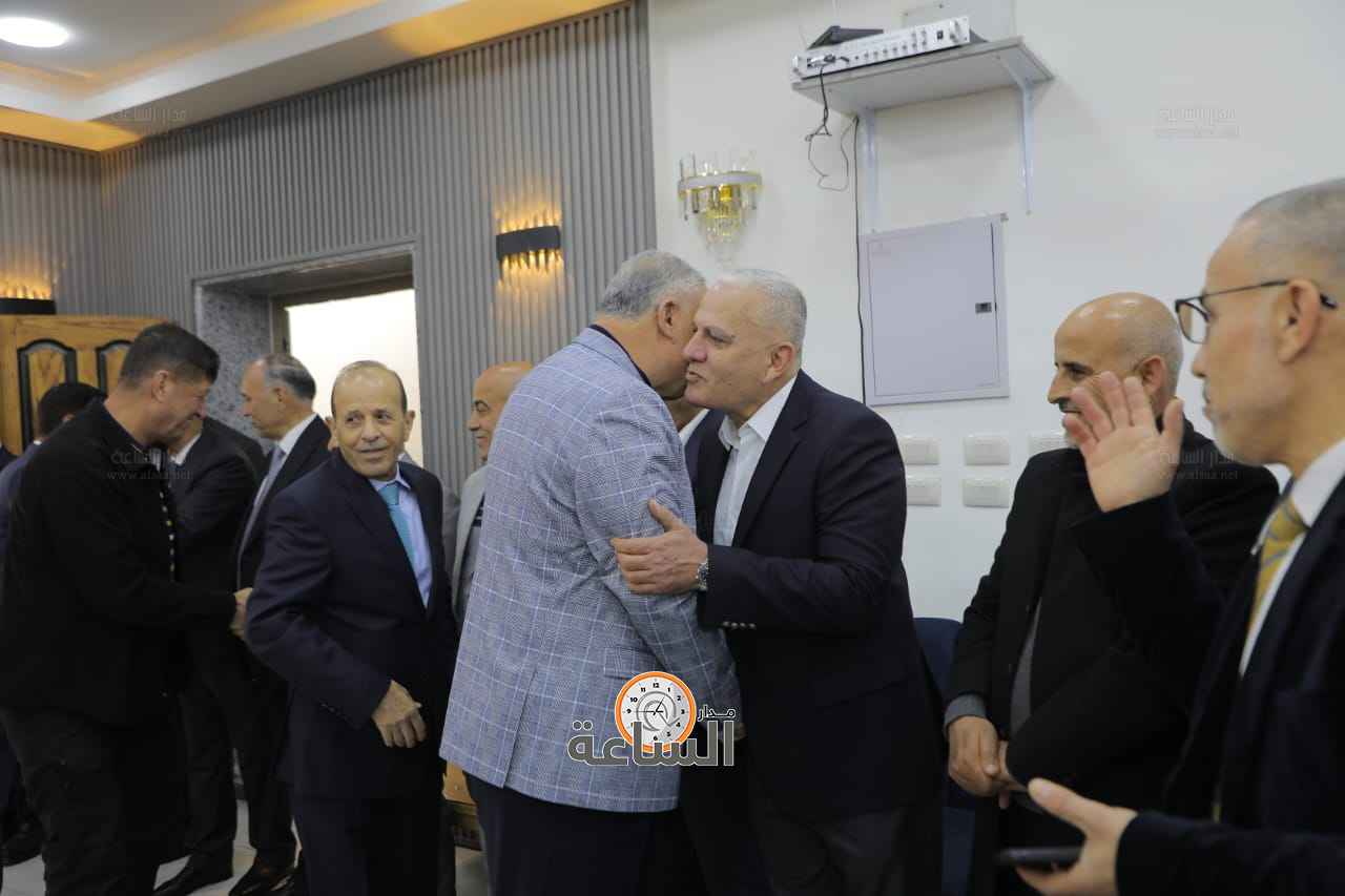 Madar Al-Saa Images 0.6007195877509529