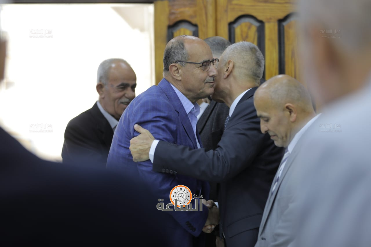 Madar Al-Saa Images 0.28511883825260853