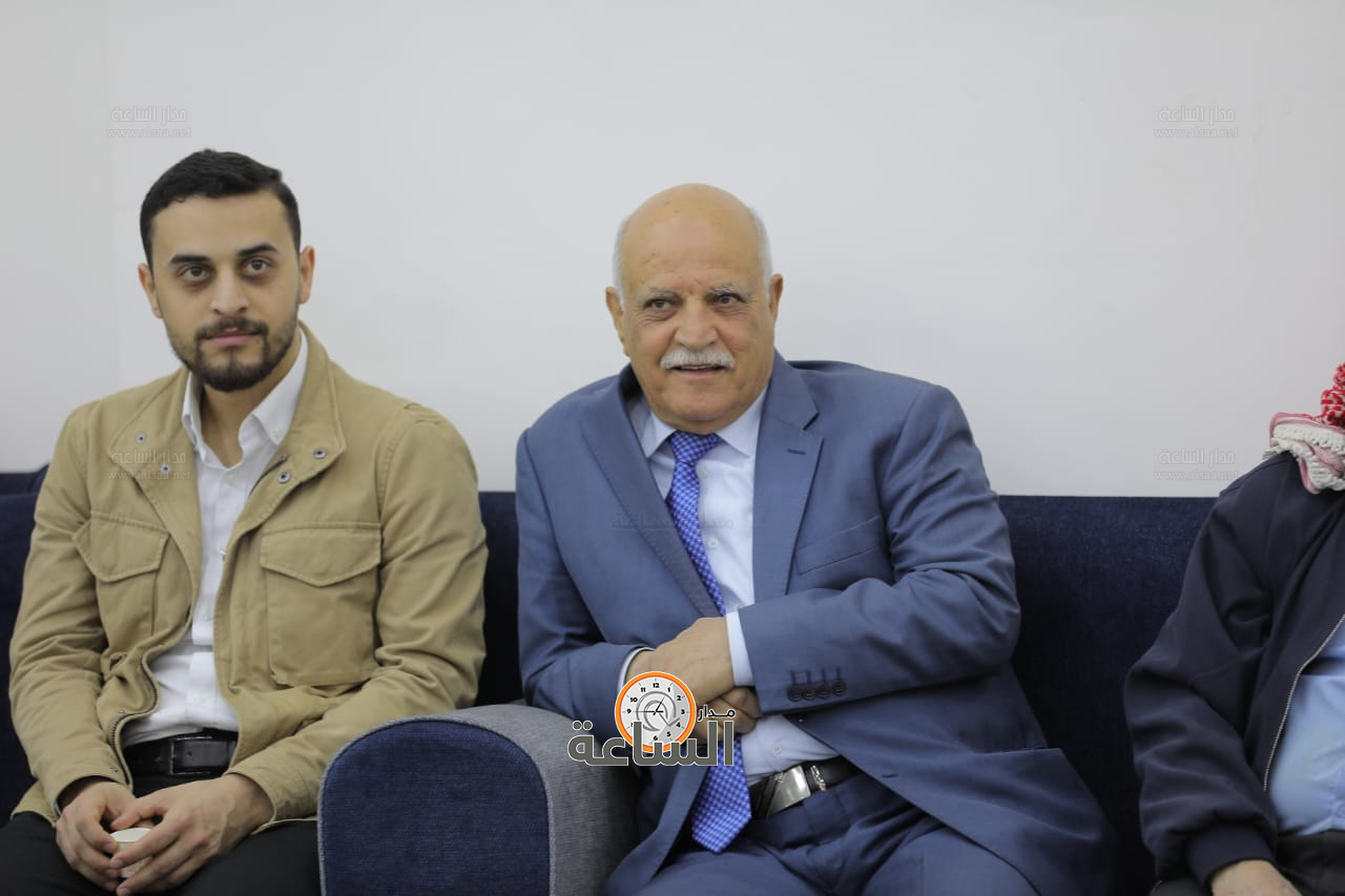 Madar Al-Saa Images 0.21386702310250383