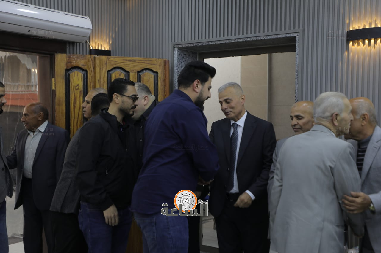 Madar Al-Saa Images 0.42682511670428