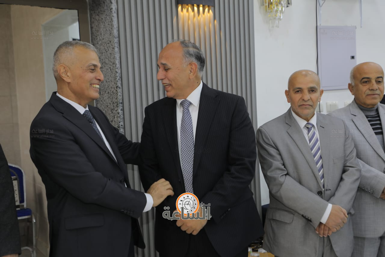 Madar Al-Saa Images 0.24703319972727233