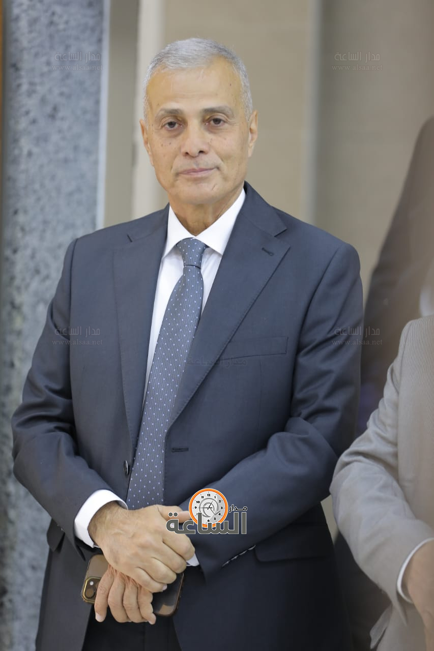 Madar Al-Saa Images 0.8860150559787358