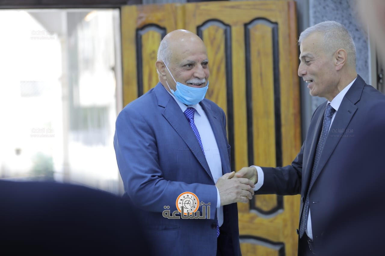 Madar Al-Saa Images 0.8054195661460513