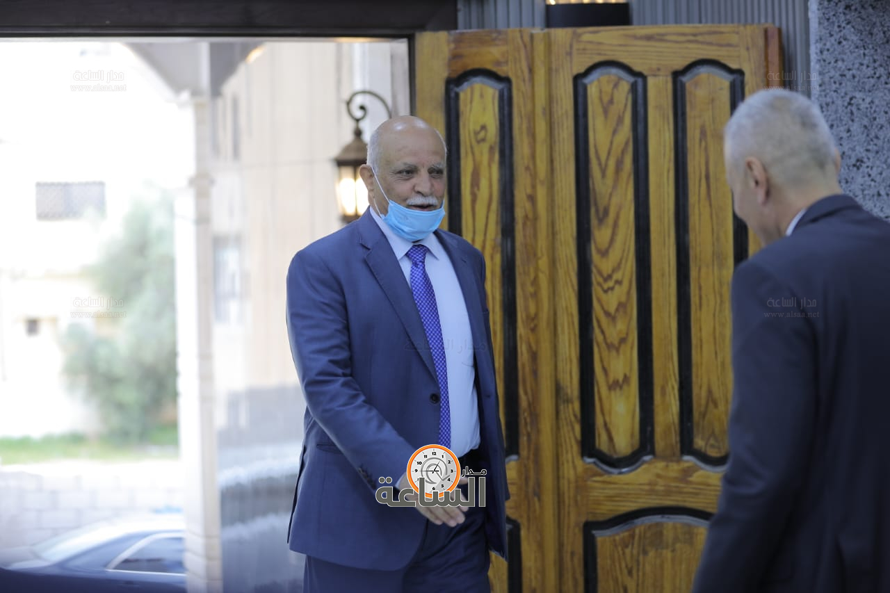 Madar Al-Saa Images 0.7253256894309764