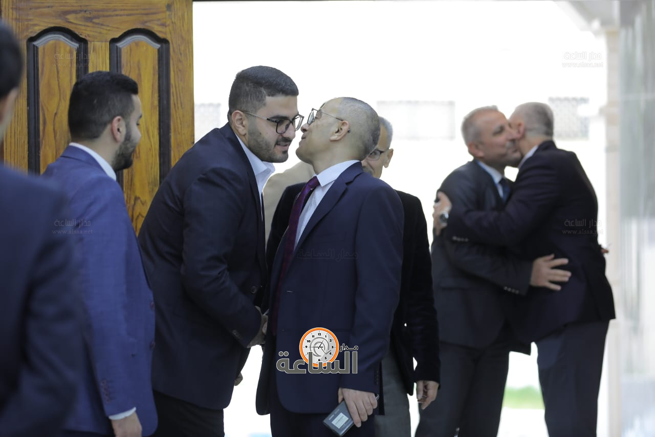 Madar Al-Saa Images 0.13826832983000226