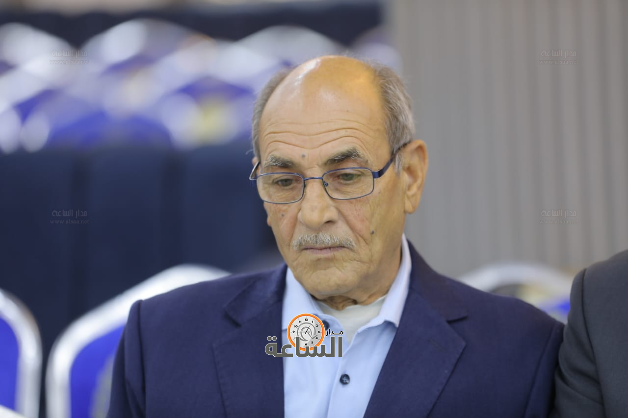 Madar Al-Saa Images 0.9545862485619144