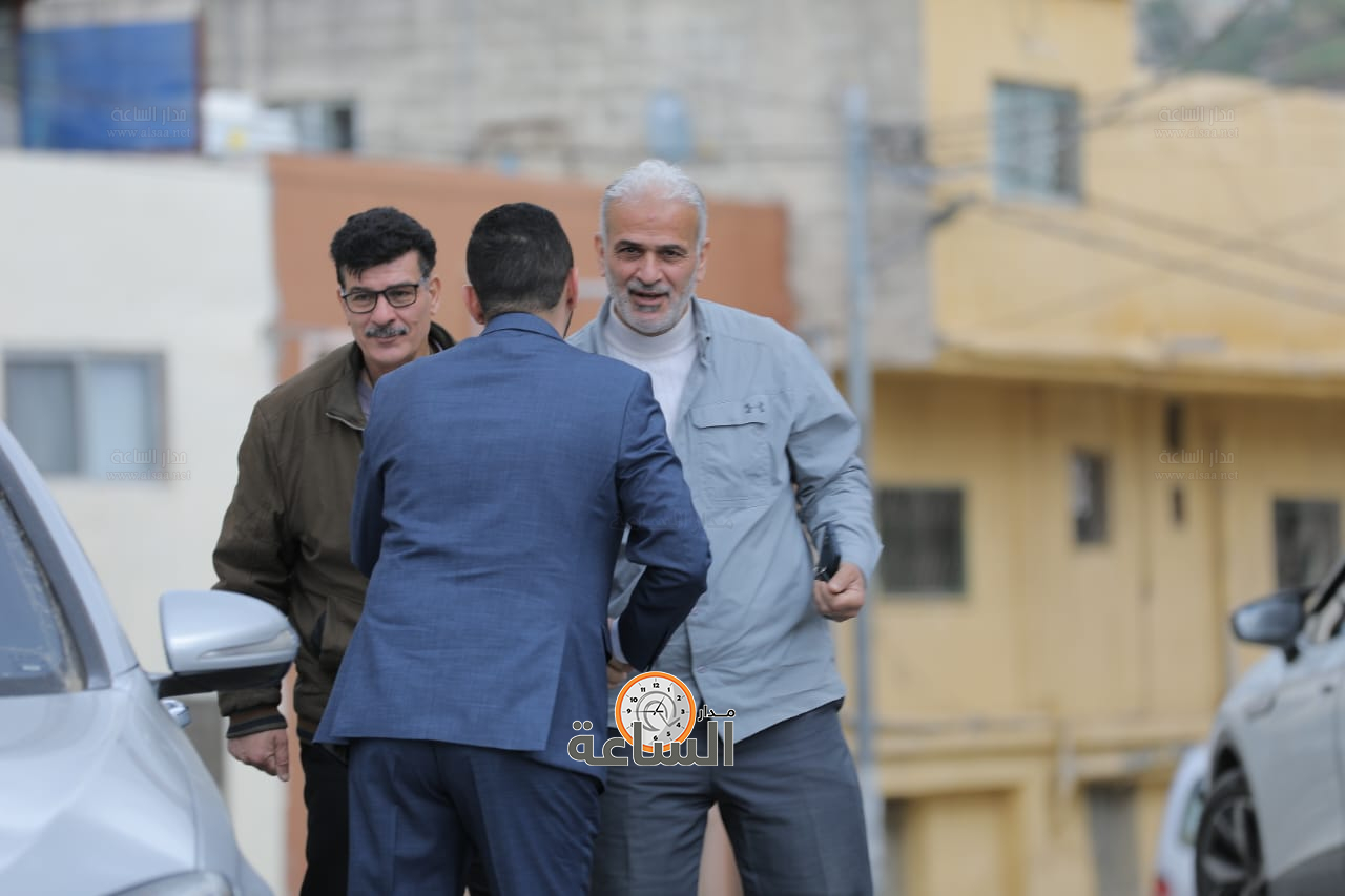 Madar Al-Saa Images 0.6516624693849221