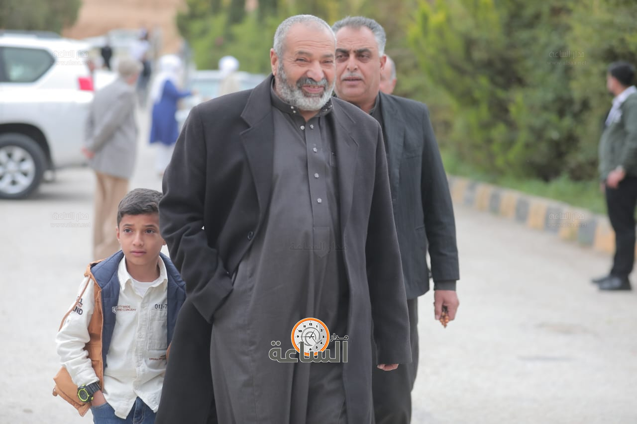 Madar Al-Saa Images 0.6986386453530067