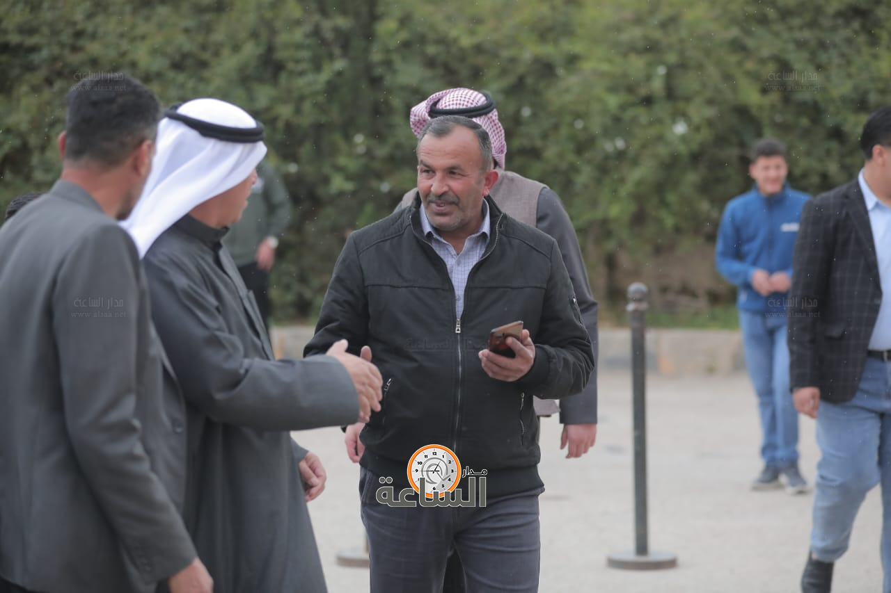 Madar Al-Saa Images 0.7510012953142147