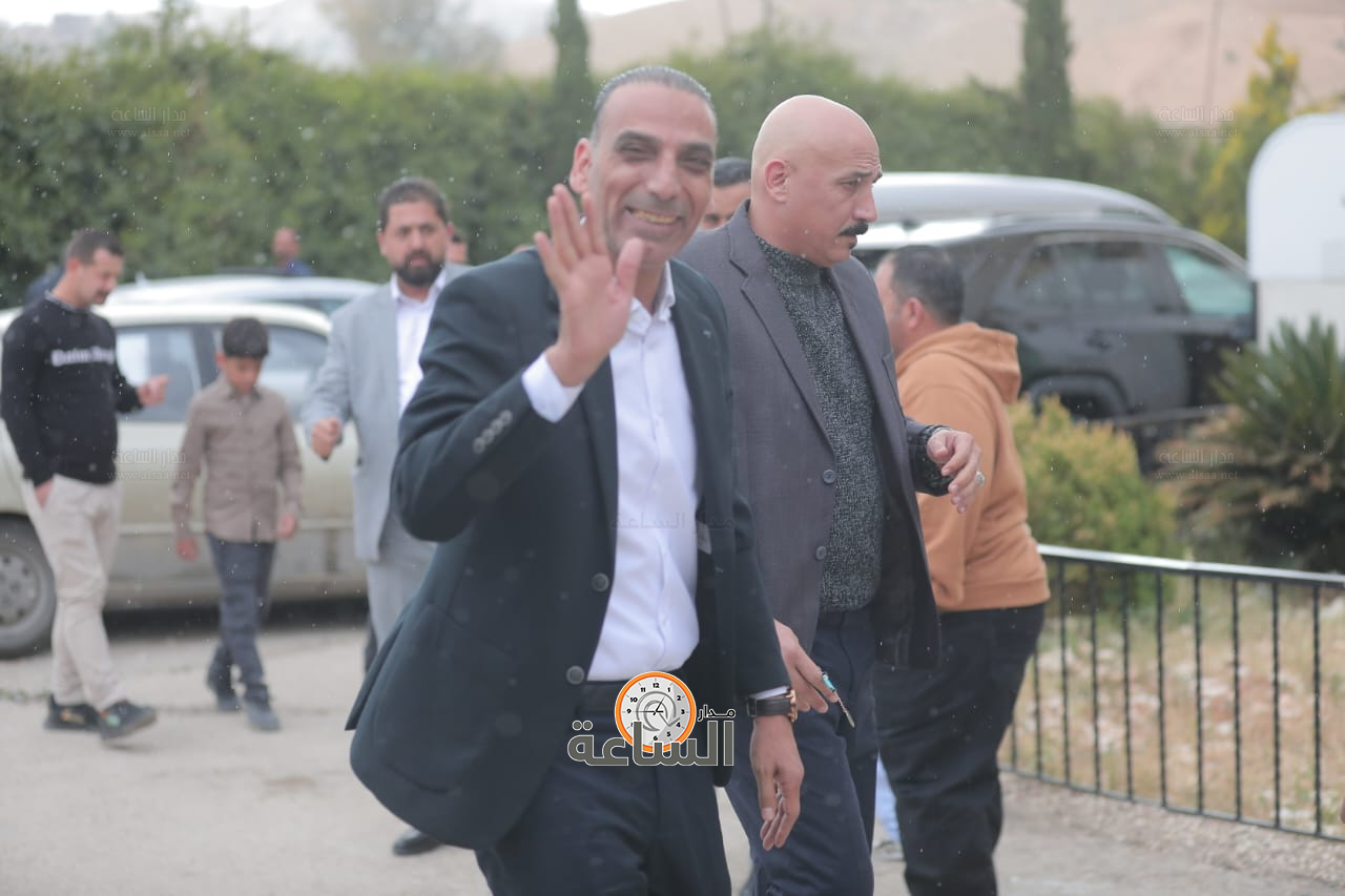 Madar Al-Saa Images 0.3512154972467645