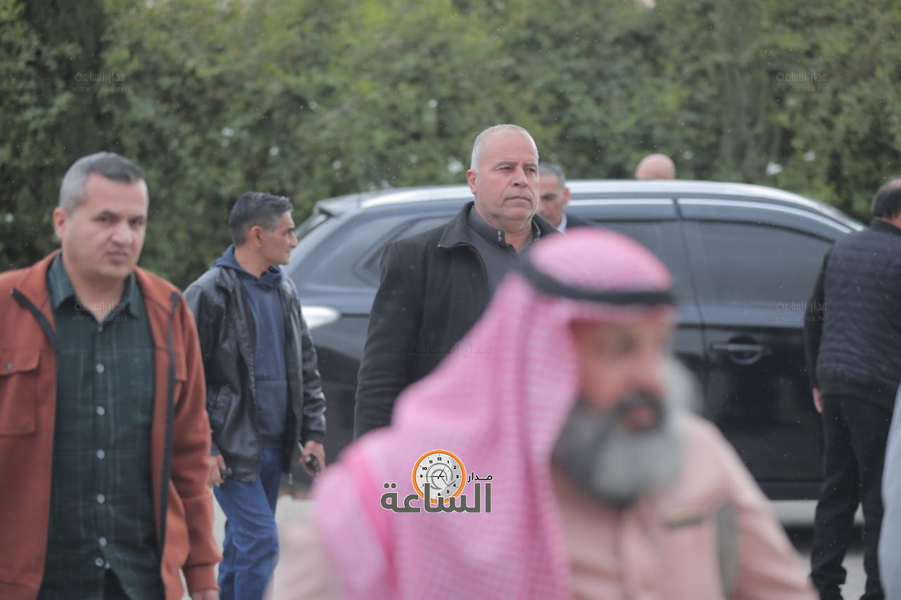 Madar Al-Saa Images 0.6686388453566192