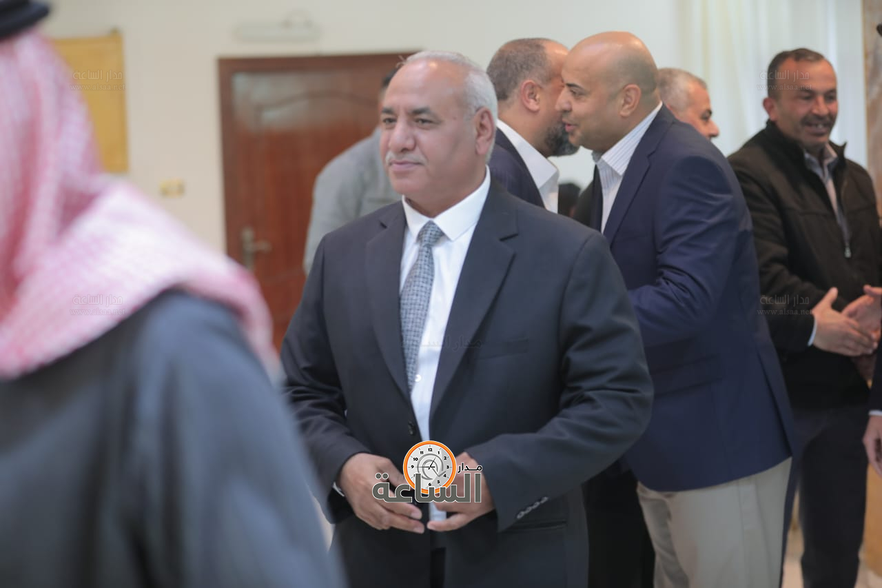 Madar Al-Saa Images 0.889747700621622