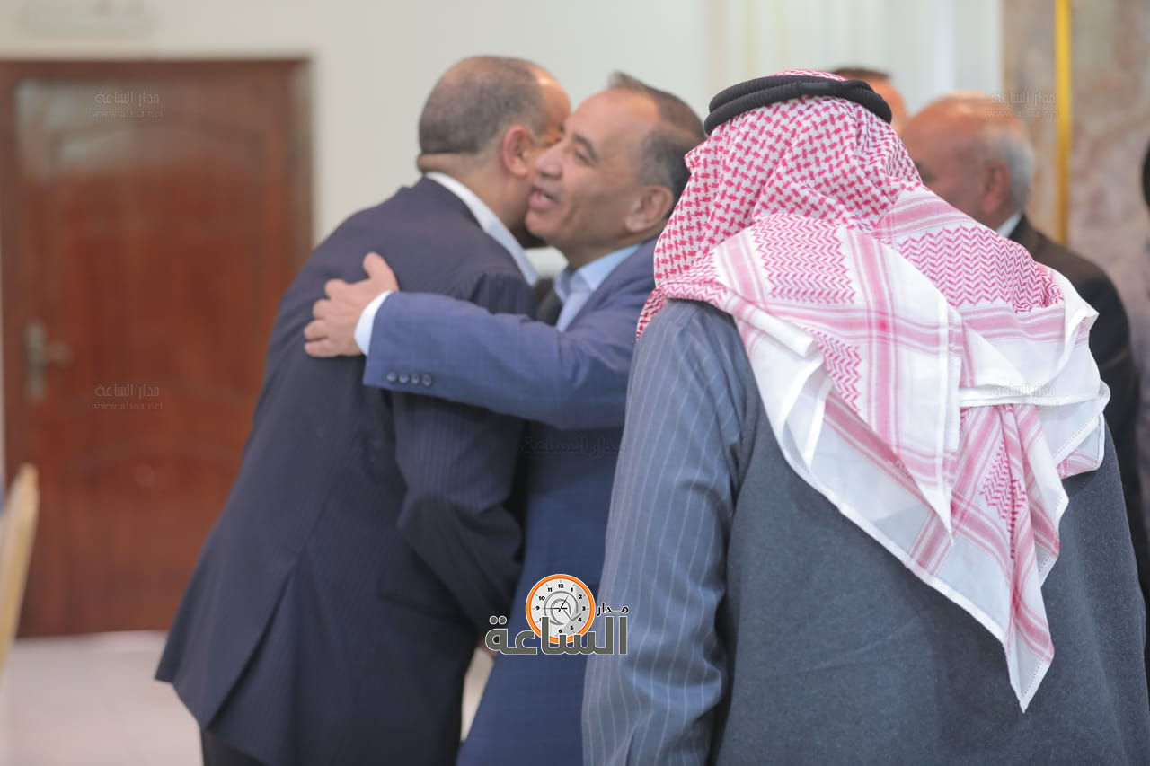 Madar Al-Saa Images 0.8604839711677209