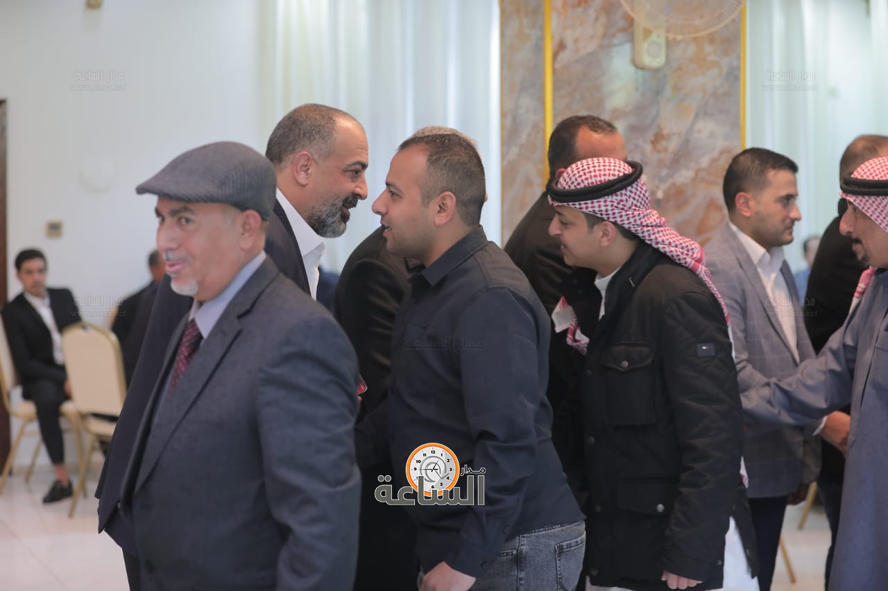 Madar Al-Saa Images 0.4839642425042018