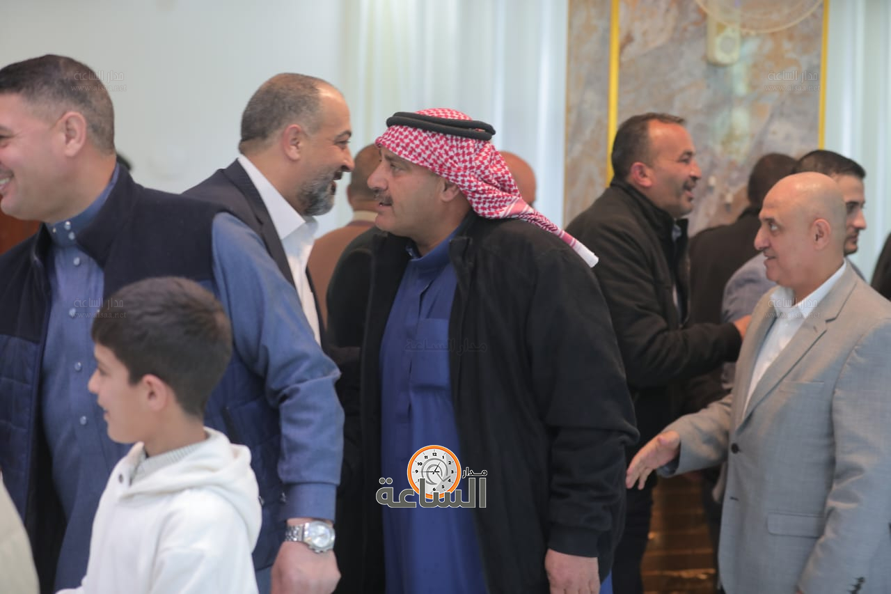 Madar Al-Saa Images 0.413396146449757