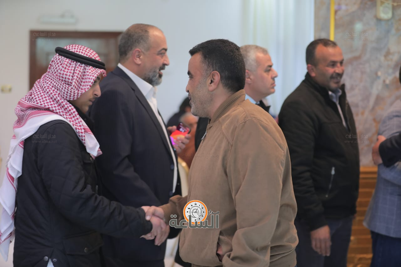 Madar Al-Saa Images 0.8795196061010853