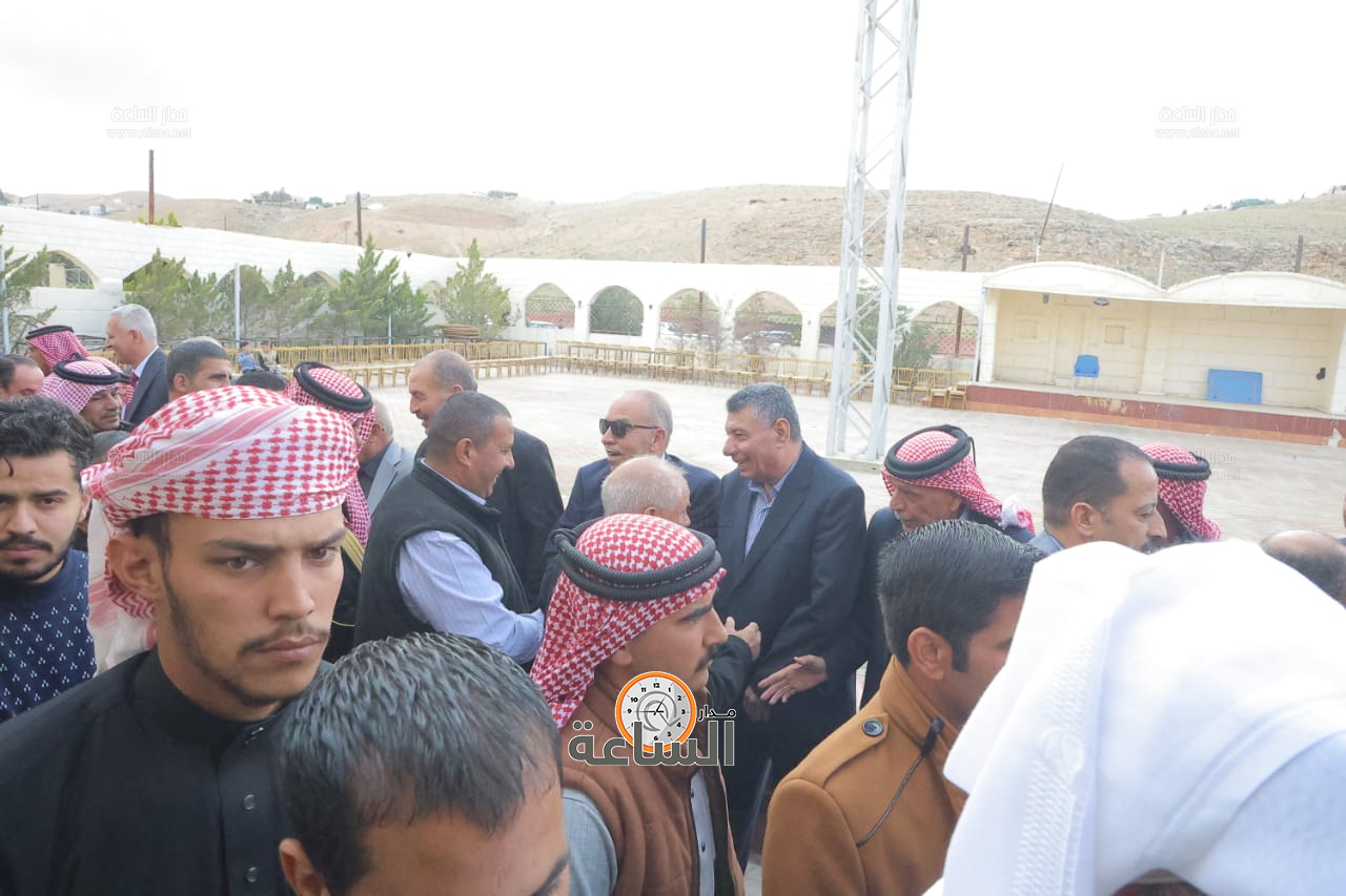 Madar Al-Saa Images 0.021619222681850903