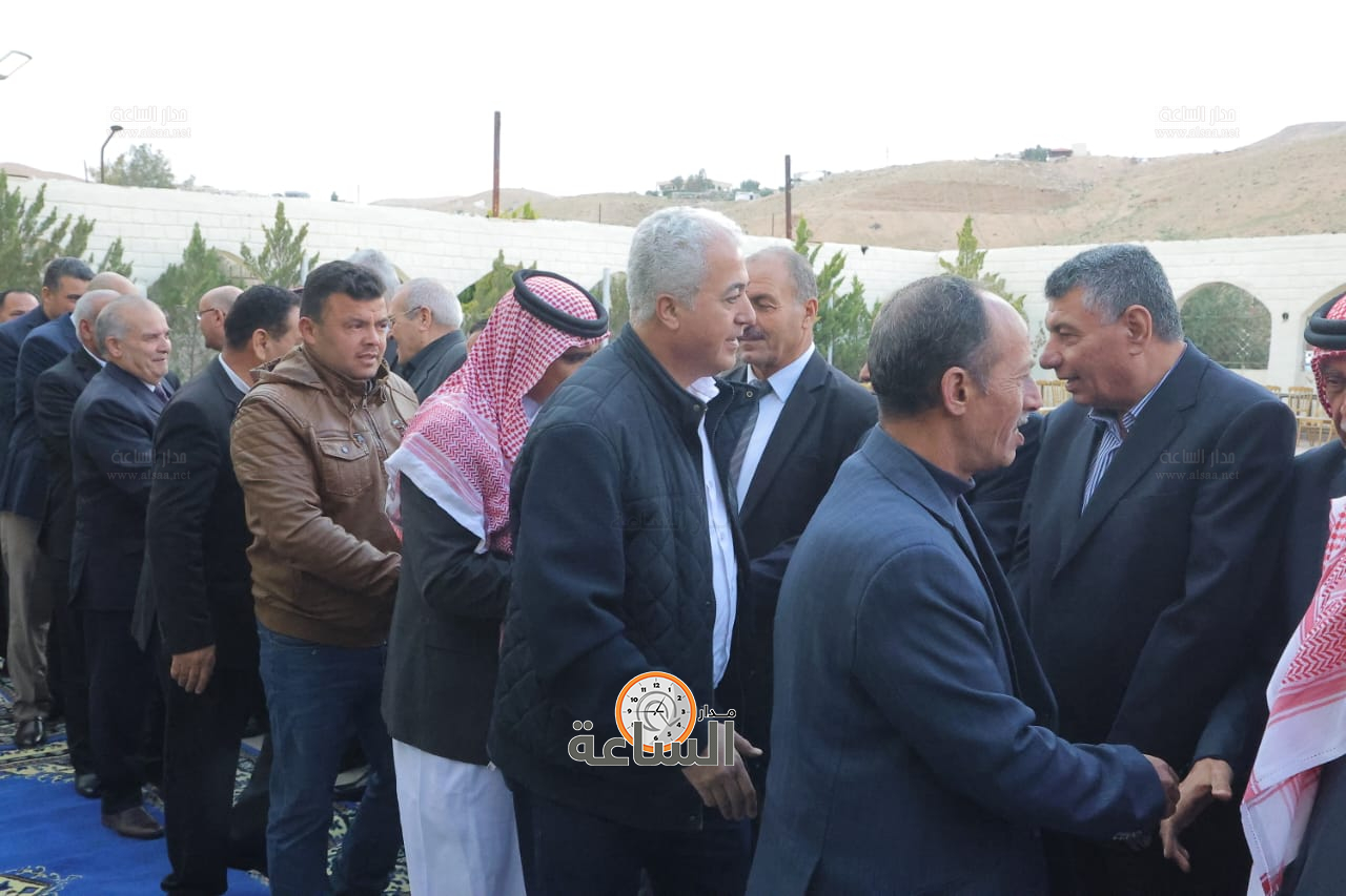 Madar Al-Saa Images 0.16684137716312575