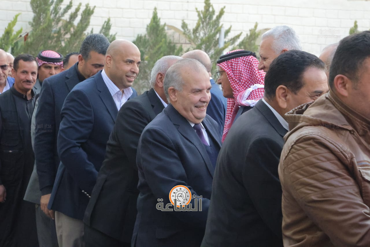 Madar Al-Saa Images 0.6349074060984203