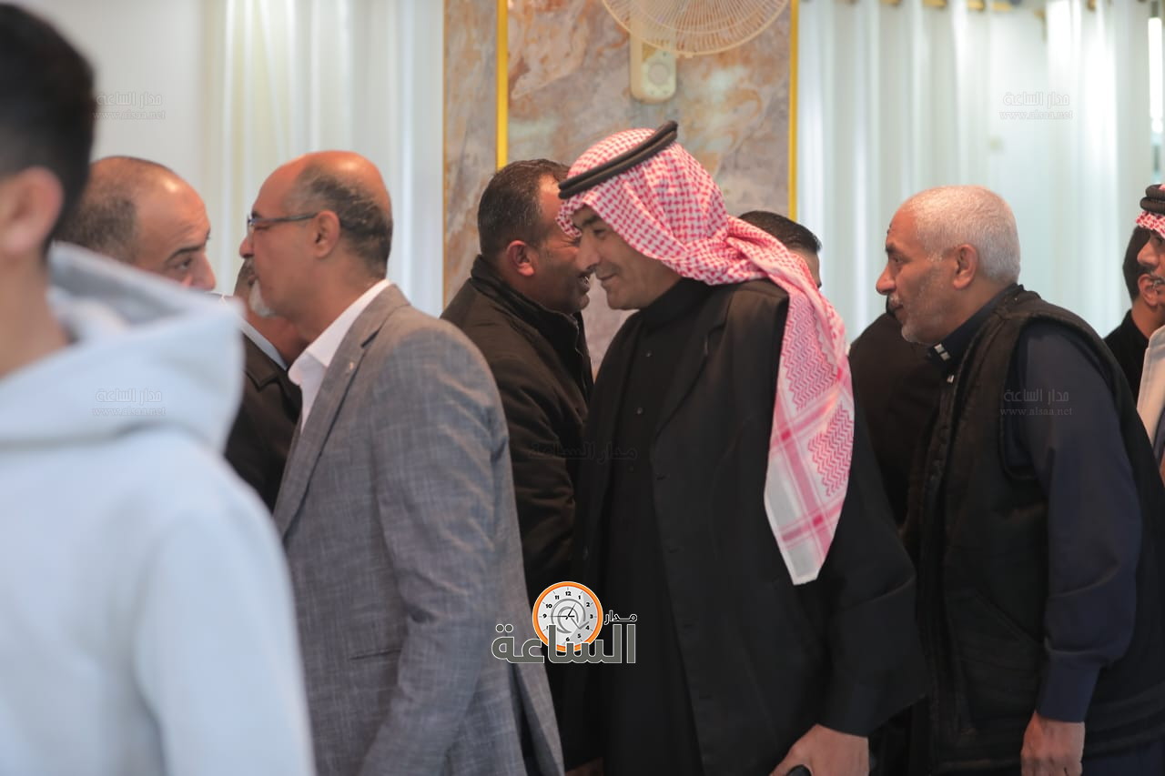 Madar Al-Saa Images 0.8949096664795102