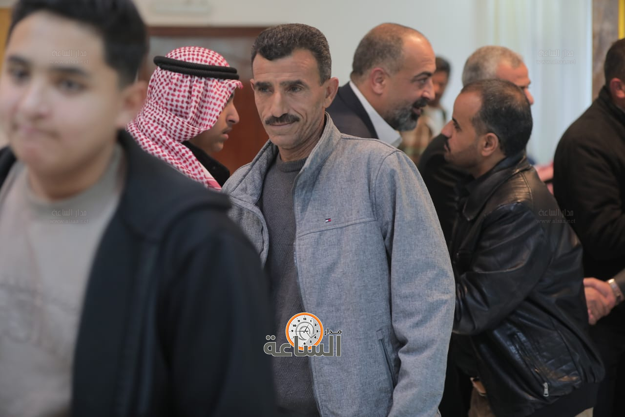 Madar Al-Saa Images 0.6631605473380671