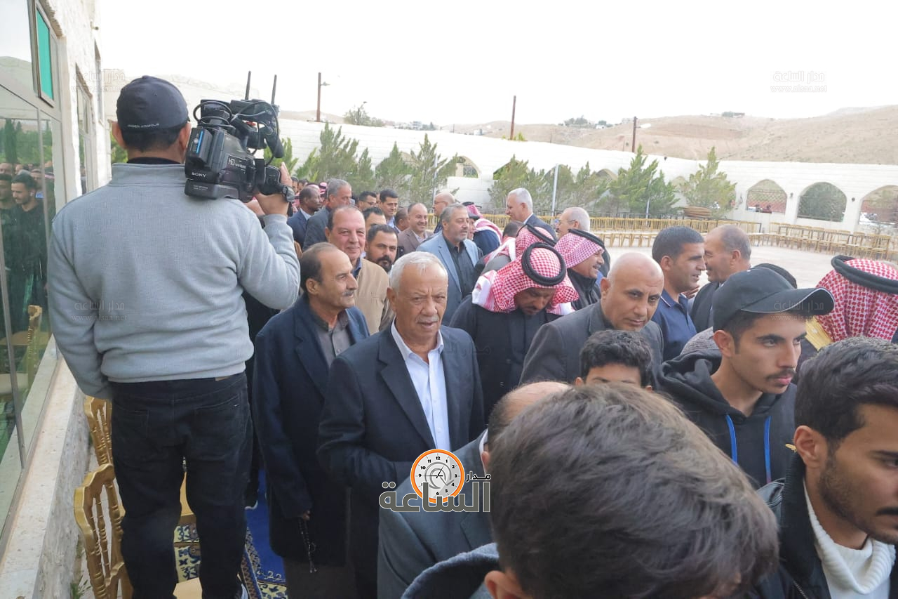 Madar Al-Saa Images 0.052155922016095646