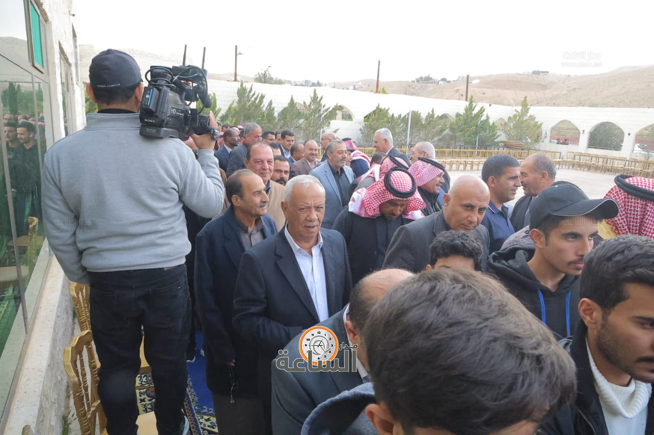 Madar Al-Saa Images 0.7968219349805282