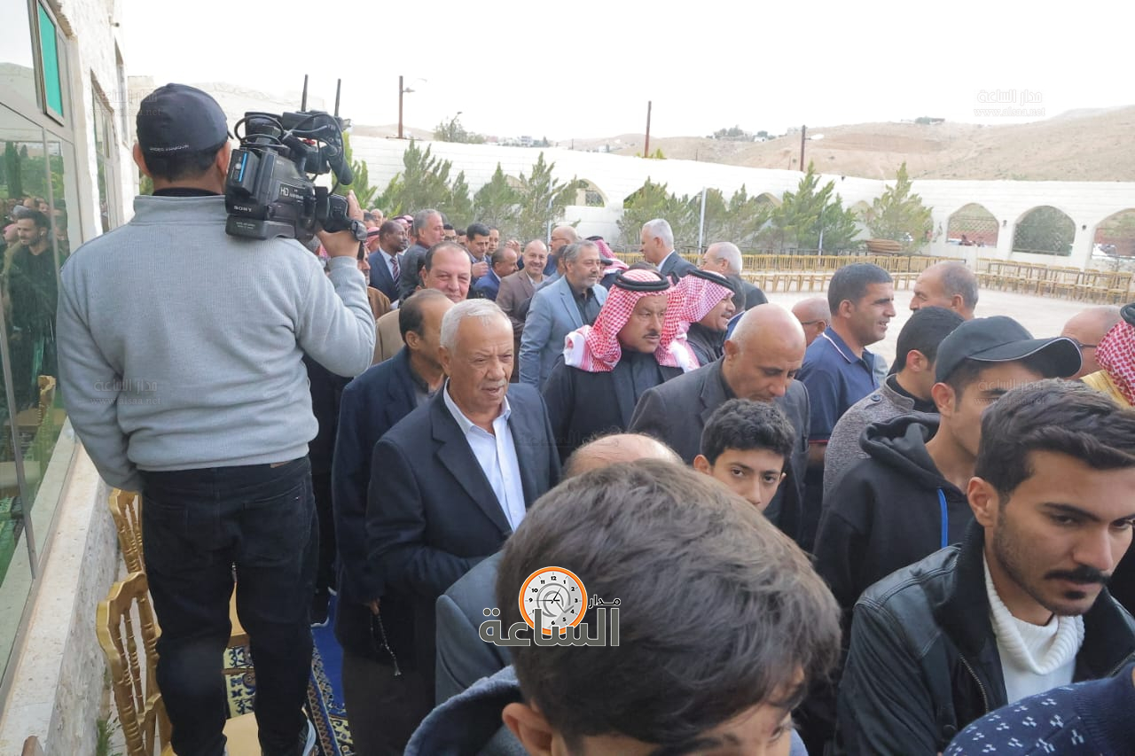 Madar Al-Saa Images 0.00757786973268848