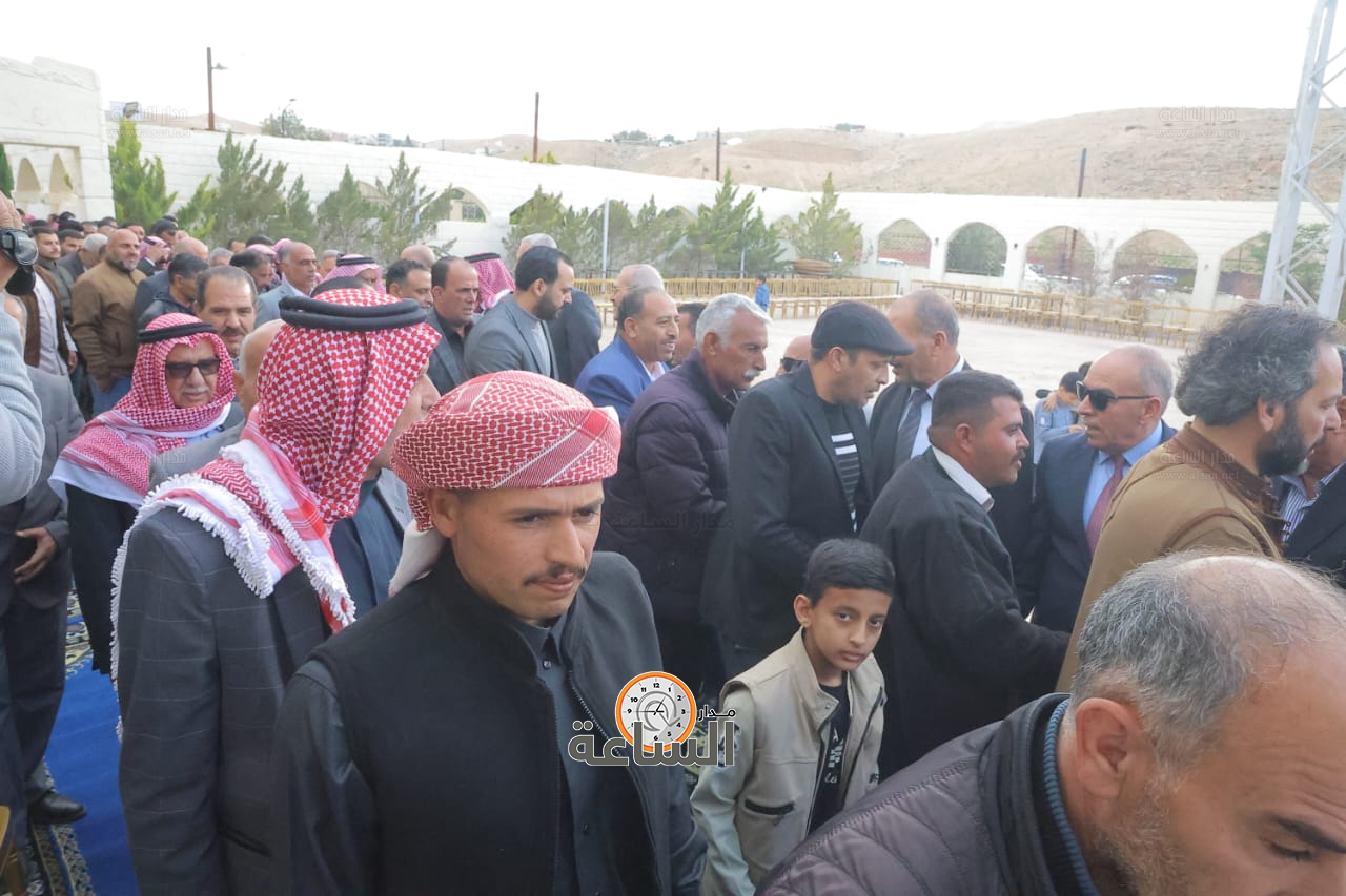 Madar Al-Saa Images 0.16247263253021704