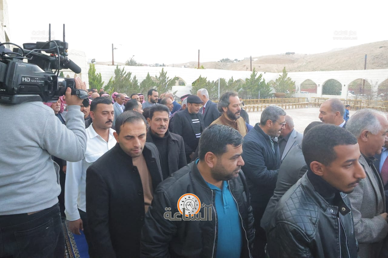 Madar Al-Saa Images 0.06453059275680872