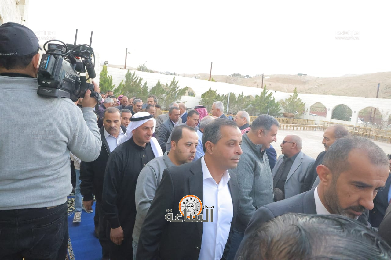 Madar Al-Saa Images 0.04674821206937407